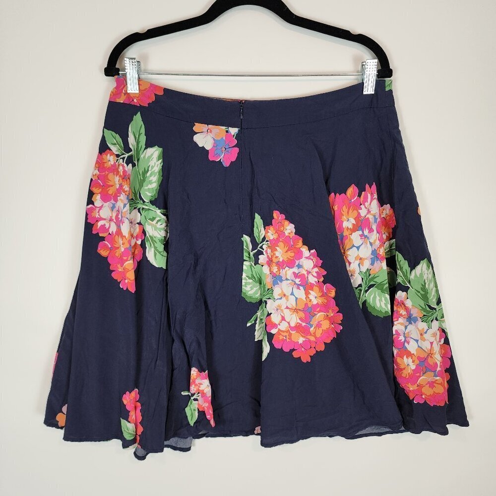 Boden Floral Circle Skirt Flowy Lightweight Lined Navy Blue Pink Flower Skirt 10 - Picture 3 of 10